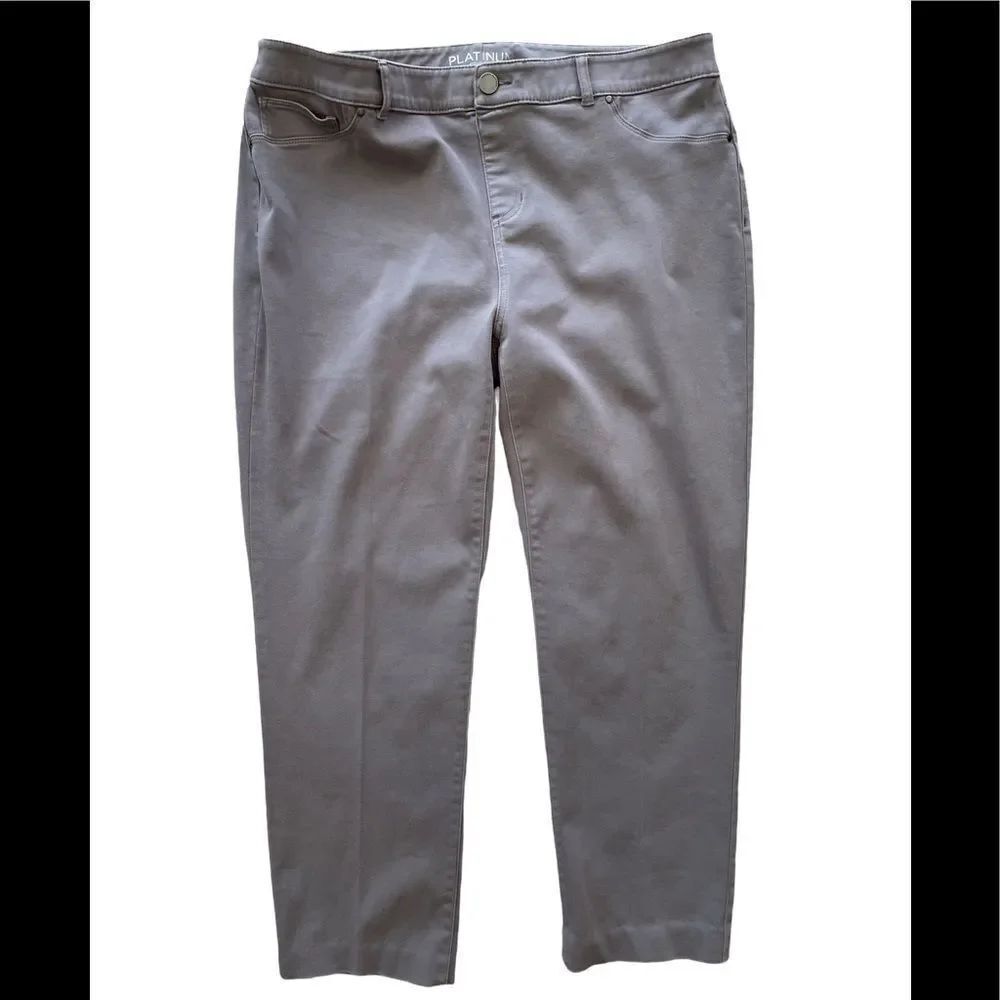 Chico’s Platinum straight leg stretch jeans, gray/taupe, size 2.5, size 14